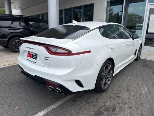 2019 Kia Stinger GT2