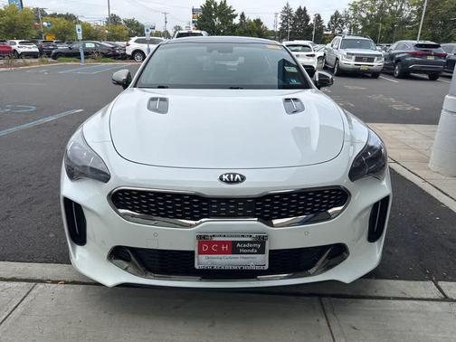 2019 Kia Stinger GT2