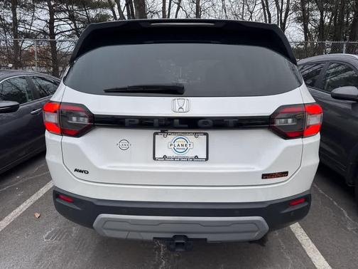 2023 Honda Pilot AWD TrailSport