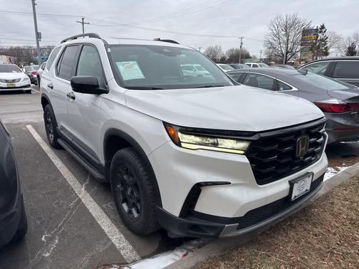 2023 Honda Pilot AWD TrailSport