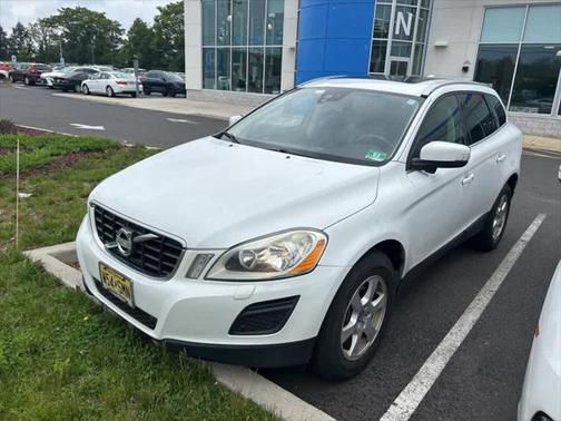 2012 Volvo XC60 3.2 Platinum