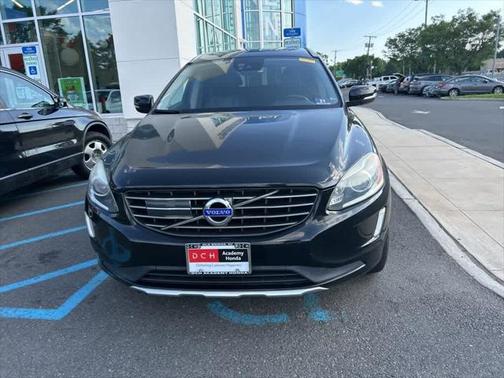 2015 Volvo XC60 T5 Platinum