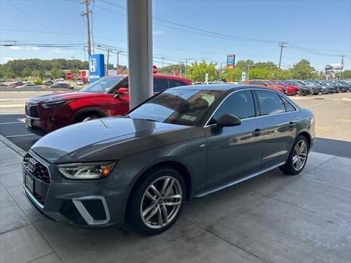 2021 Audi A4 45 S line Premium