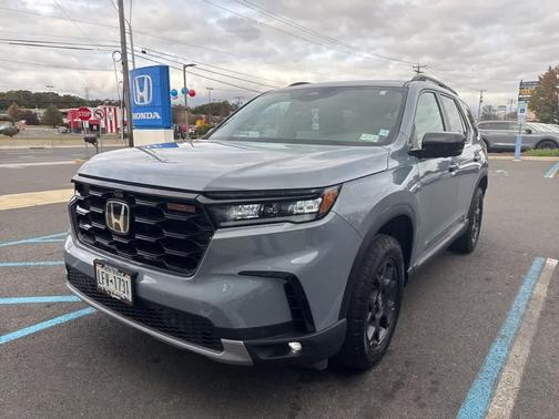 2024 Honda Pilot TrailSport