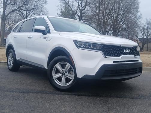 2023 Kia Sorento LX