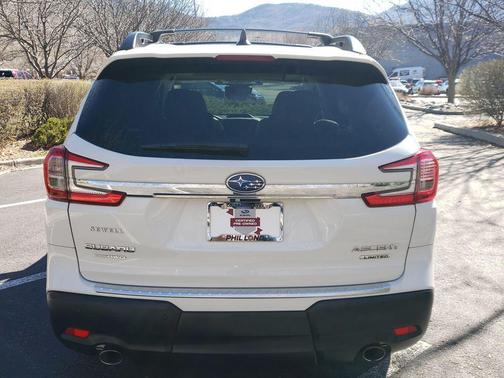 2023 Subaru Ascent Limited 7-Passenger