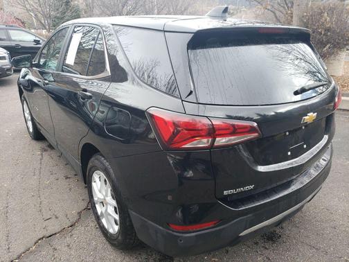 Mosaic Black Metallic 2024 Chevrolet Equinox 1LT