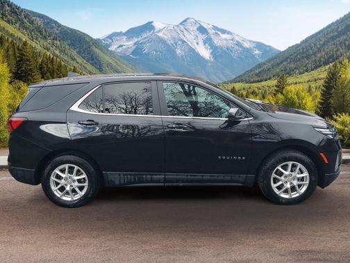 Mosaic Black Metallic 2024 Chevrolet Equinox 1LT