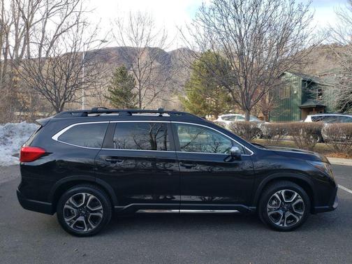 2023 Subaru Ascent Limited 7-Passenger