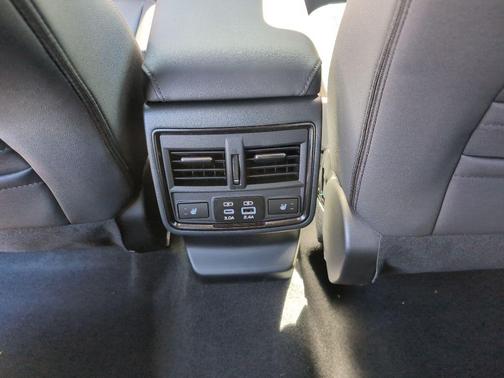 Crystal White Pearl 2026 Subaru Outback Wilderness