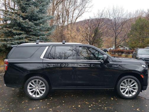 2021 Chevrolet Tahoe 4WD High Country