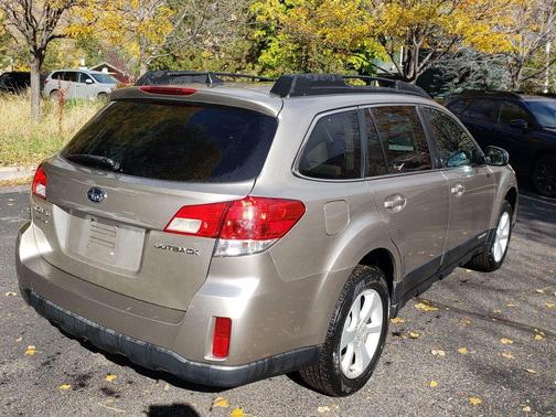 2014 Subaru Outback 2.5i Premium