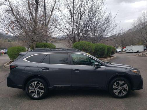 Magnetite Gray Metallic 2020 Subaru Outback Limited
