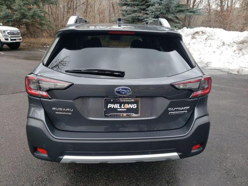 2023 Subaru Outback Touring XT