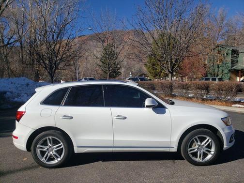 2016 Audi Q5 2.0T Premium Plus
