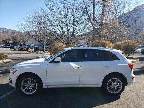 2016 Audi Q5 2.0T Premium Plus
