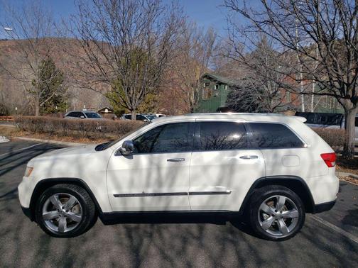 2012 Jeep Grand Cherokee Overland
