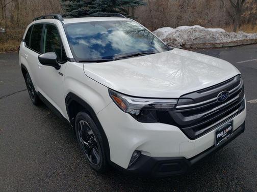 2025 Subaru Forester Hybrid Premium