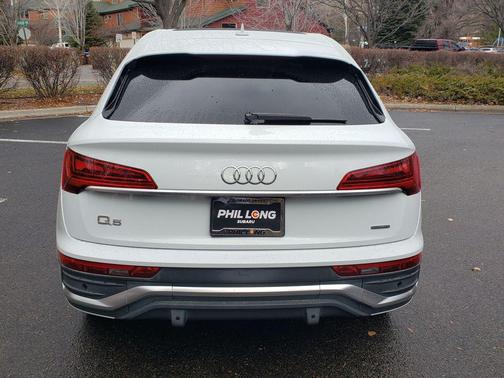 2021 Audi Q5 45 Premium Plus
