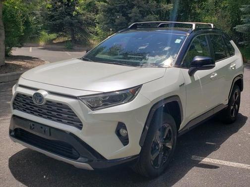 2019 Toyota RAV4 Hybrid SE