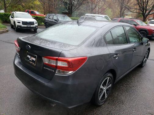 2019 Subaru Impreza 2.0i Premium