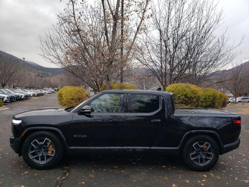 2022 Rivian R1T Launch Edition