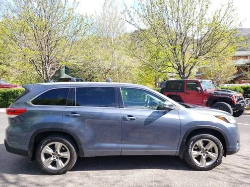 2019 Toyota Highlander Limited