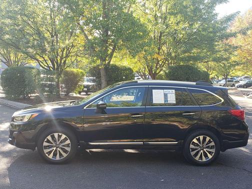 2019 Subaru Outback 2.5i Touring