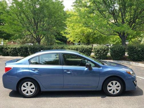 2016 Subaru Impreza 2.0i
