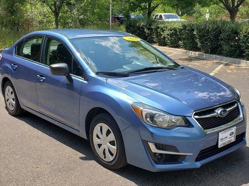 2016 Subaru Impreza 2.0i