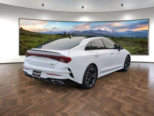 Glacial White Pearl 2023 Kia K5 GT-Line