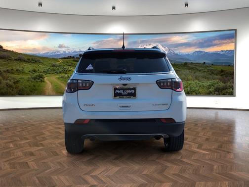 Bright White Clearcoat 2023 Jeep Compass Limited