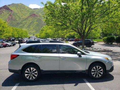 2017 Subaru Outback 3.6R Limited