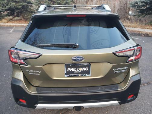 2023 Subaru Outback Touring XT