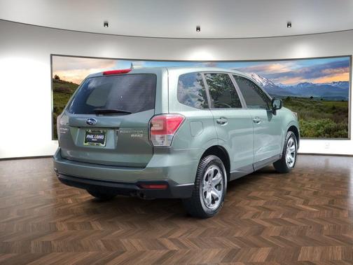 Jasmine Green Metallic 2017 Subaru Forester 2.5i