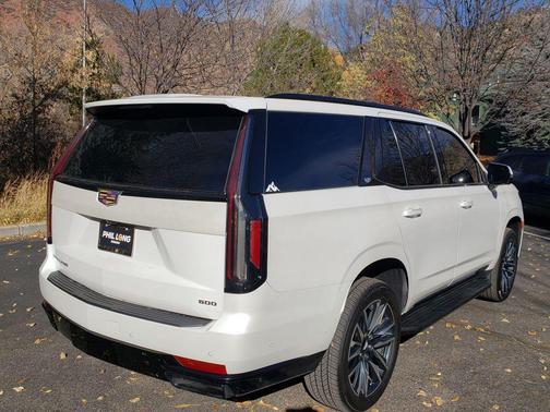 2023 Cadillac Escalade Sport Platinum