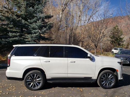 2023 Cadillac Escalade Sport Platinum