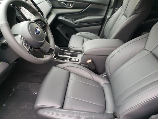 Crystal White Pearl 2026 Subaru Ascent Onyx Edition Touring 7-Passenger