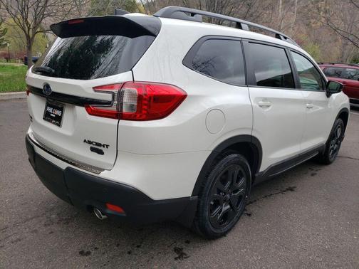 Crystal White Pearl 2026 Subaru Ascent Onyx Edition Touring 7-Passenger