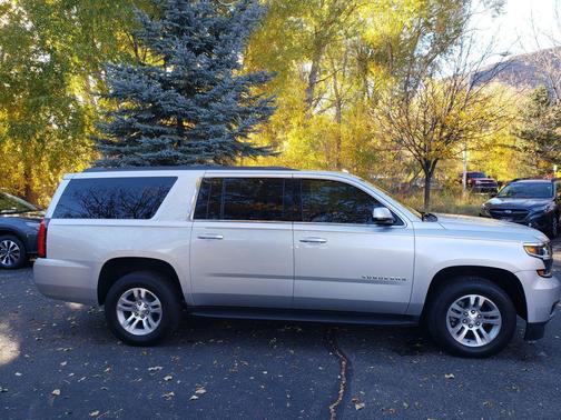 2018 Chevrolet Suburban LT