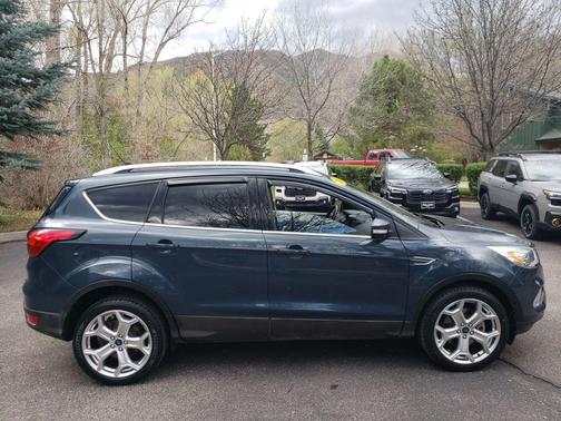 2019 Ford Escape Titanium