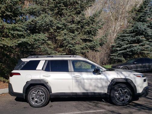 Crystal White Pearl 2026 Subaru Outback Premium