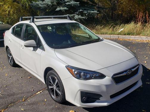 2019 Subaru Impreza 2.0i Premium