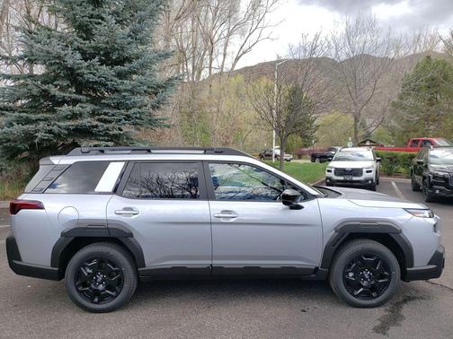 Ice Silver Metallic 2026 Subaru Outback Limited