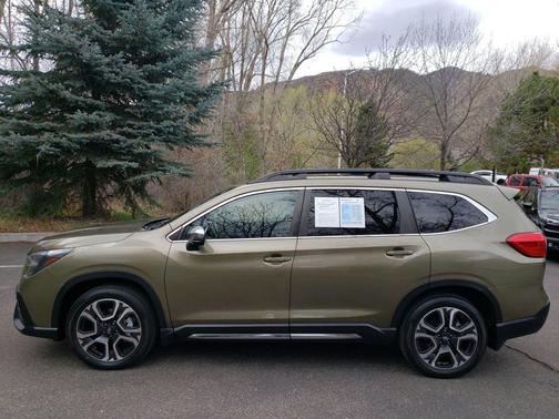 Autumn Green Metallic 2023 Subaru Ascent Limited 7-Passenger