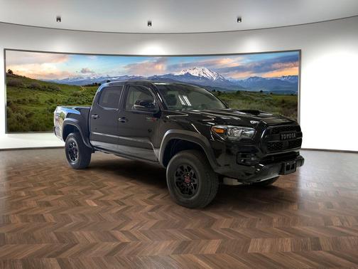 Midnight Black Metallic 2019 Toyota Tacoma TRD Pro