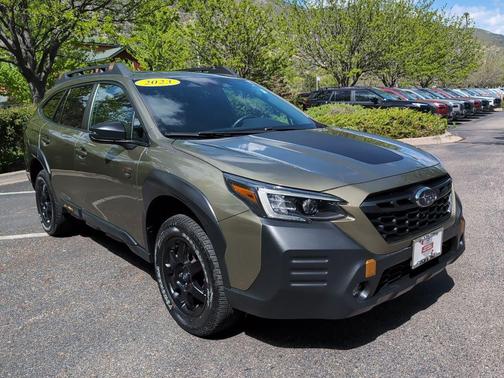 Autumn Green Metallic 2023 Subaru Outback Wilderness