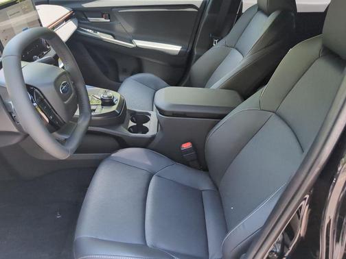 Astro Black Mica 2026 Subaru Uncharted Sport