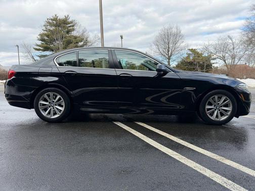 2015 BMW 528 528i Sedan 4D