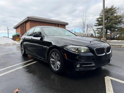 2015 BMW 528 528i Sedan 4D